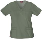 Dickies Women's Youtility V-Neck Scrub Tops Dickies Women's Youtility V-Neck Scrub Tops