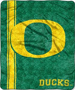 Northwest NCAA Univ. of Oregon Jersey Sherpa Throw
