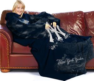 Northwest MLB New York Yankees Adult Fleece Throw