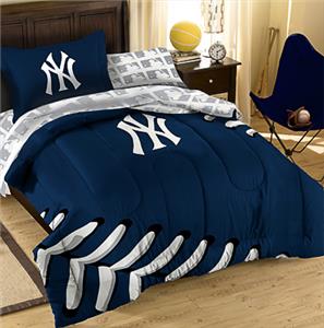 Northwest MLB Yankees Twin Bed Comforter Sets