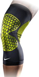 NIKE Pro Combat Knee Sleeve