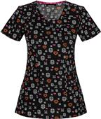 HeartSoul V-Neck Scrub Top You Skull My Heart HeartSoul V-Neck Scrub Top You Skull My Heart