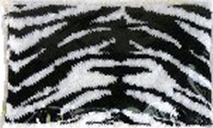 WHITE/BLACK