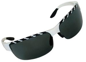 WHITE FRAME / SMOKE LENSES