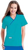 Landau Urbane Women's Double Pocket Crossover Top Landau Urbane Women's Double Pocket Crossover Top