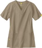 WonderWink The Bravo Lady Fit V-Neck Scrub Top WonderWink The Bravo Lady Fit V-Neck Scrub Top