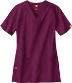 WonderWink The Bravo Lady Fit V-Neck Scrub Top WonderWink The Bravo Lady Fit V-Neck Scrub Top
