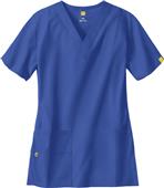 WonderWink The Bravo Lady Fit V-Neck Scrub Top WonderWink The Bravo Lady Fit V-Neck Scrub Top