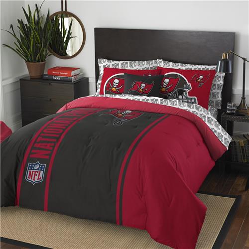 Northwest NFL Bucs Soft & Cozy Full Comforter Set