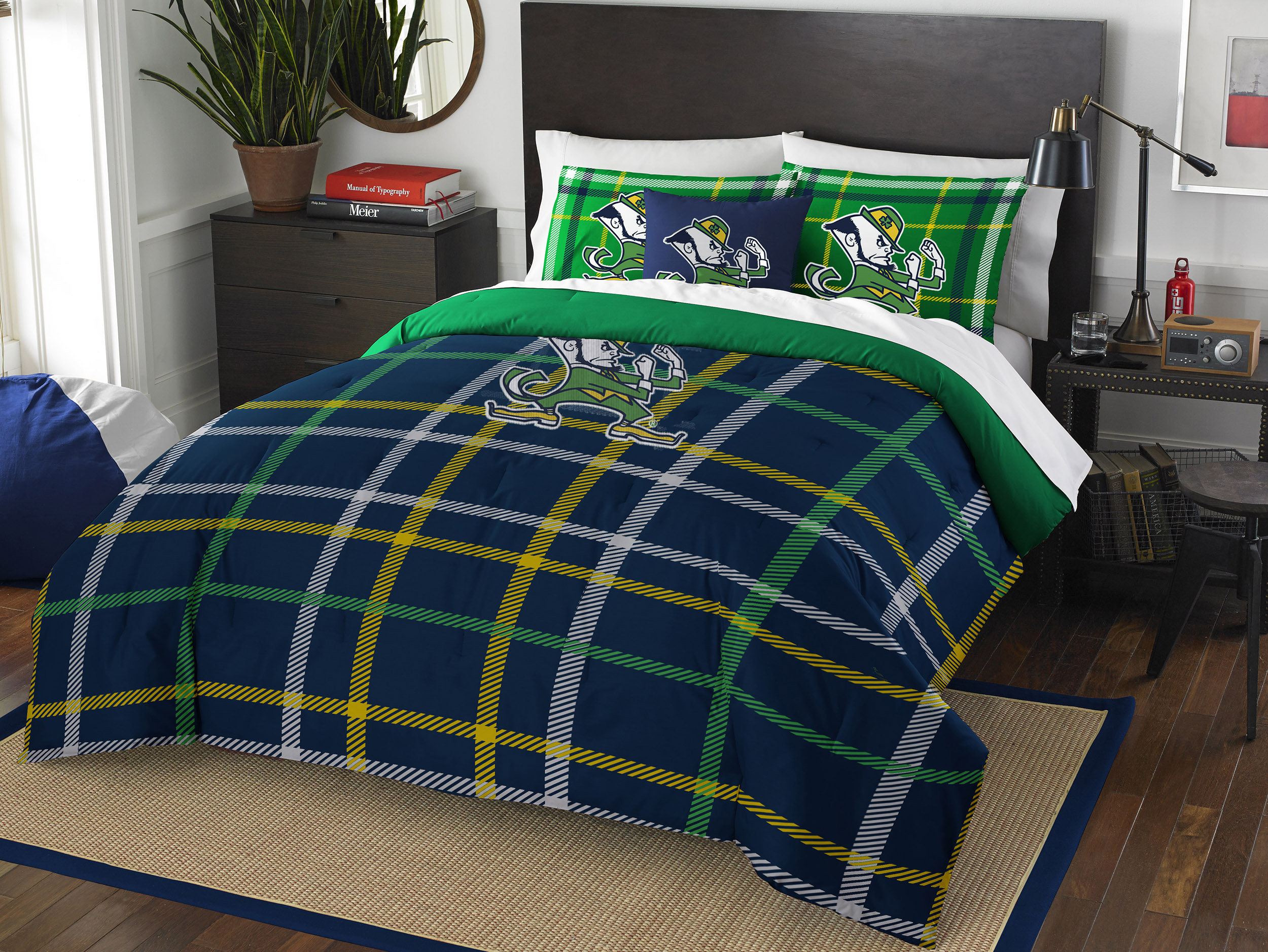 E117052 Northwest Notre Dame Full Comforter Sham Set