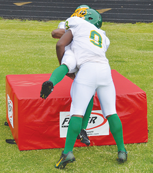 E119525 Fisher Football Crash Pad