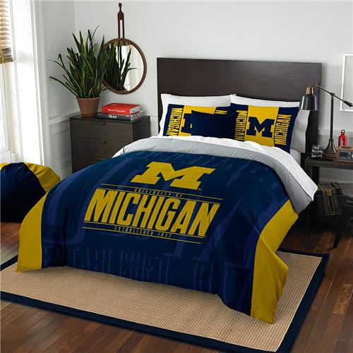 Northwest NCAA Michigan Full/Queen Comforter/Shams