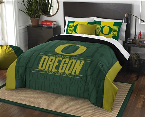 Northwest NCAA Oregon Full/Queen Comforter & Shams