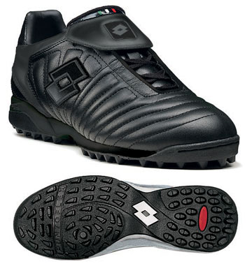 referee soccer shoes