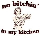 Epic Ladies No Bitchin in my Kitchen Funny Holiday V-Neck Graphic T-Shirts