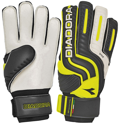 Diadora Stile Soccer Goalie Gloves