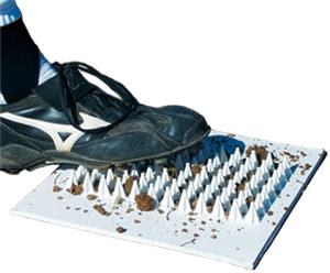 cleat cleaner
