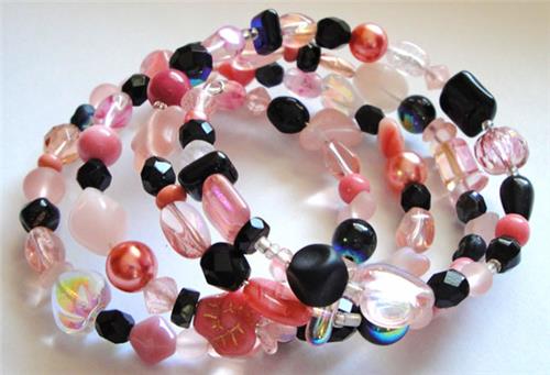 Pink/Black Glass Bead Memory Wire Bracelet