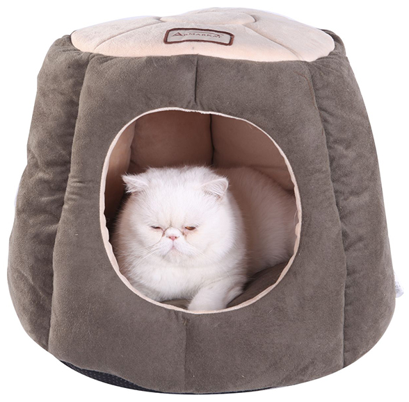 Armarkat Covered Cat Beds C30HML/MH Playground Equipment and Gear