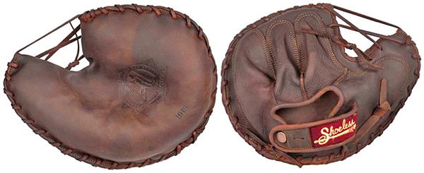 Shoeless Joe Golden Era 1915 Replica Catchers Mitt | Epic Sports