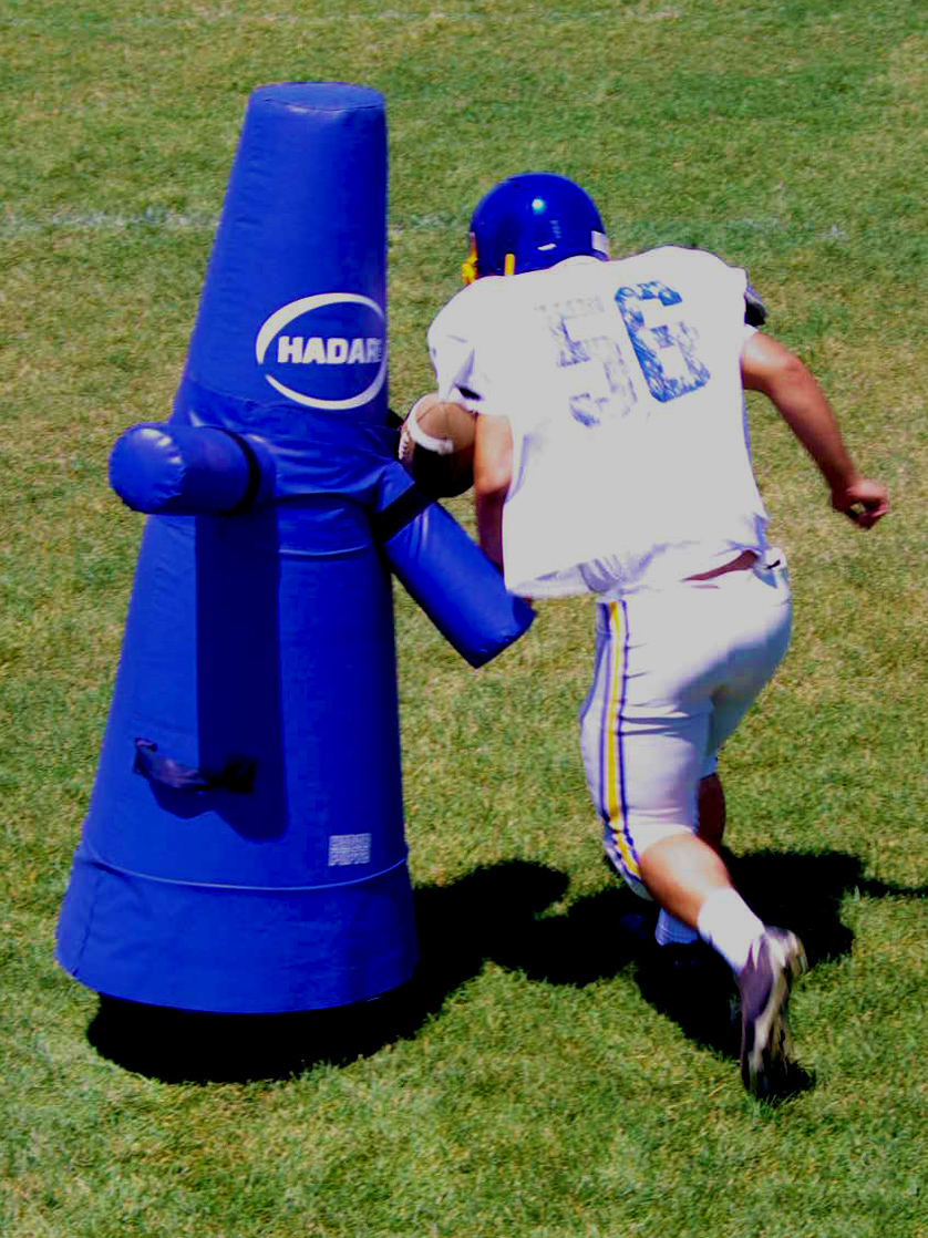 E120917 Hadar Football Velcro Dummy Arms
