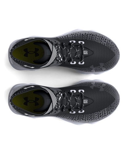 Under Armour Boys' Highlight Franchise Jr. Football Cleats